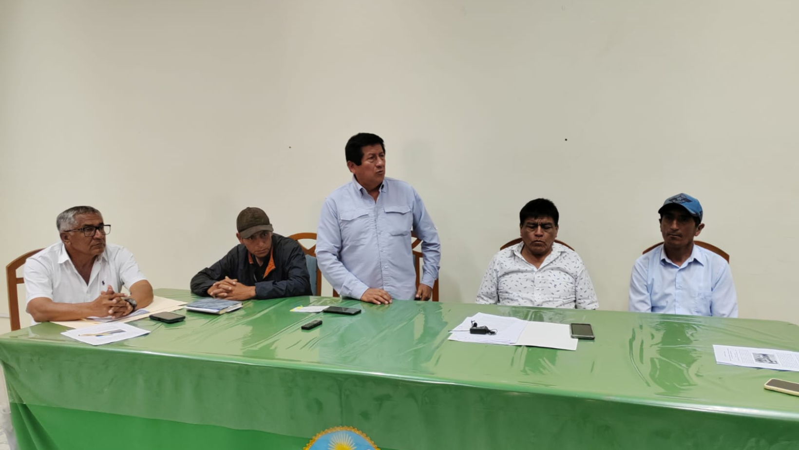 Comunidades y agricultores de Piura se oponen a proyectos mineros en la región