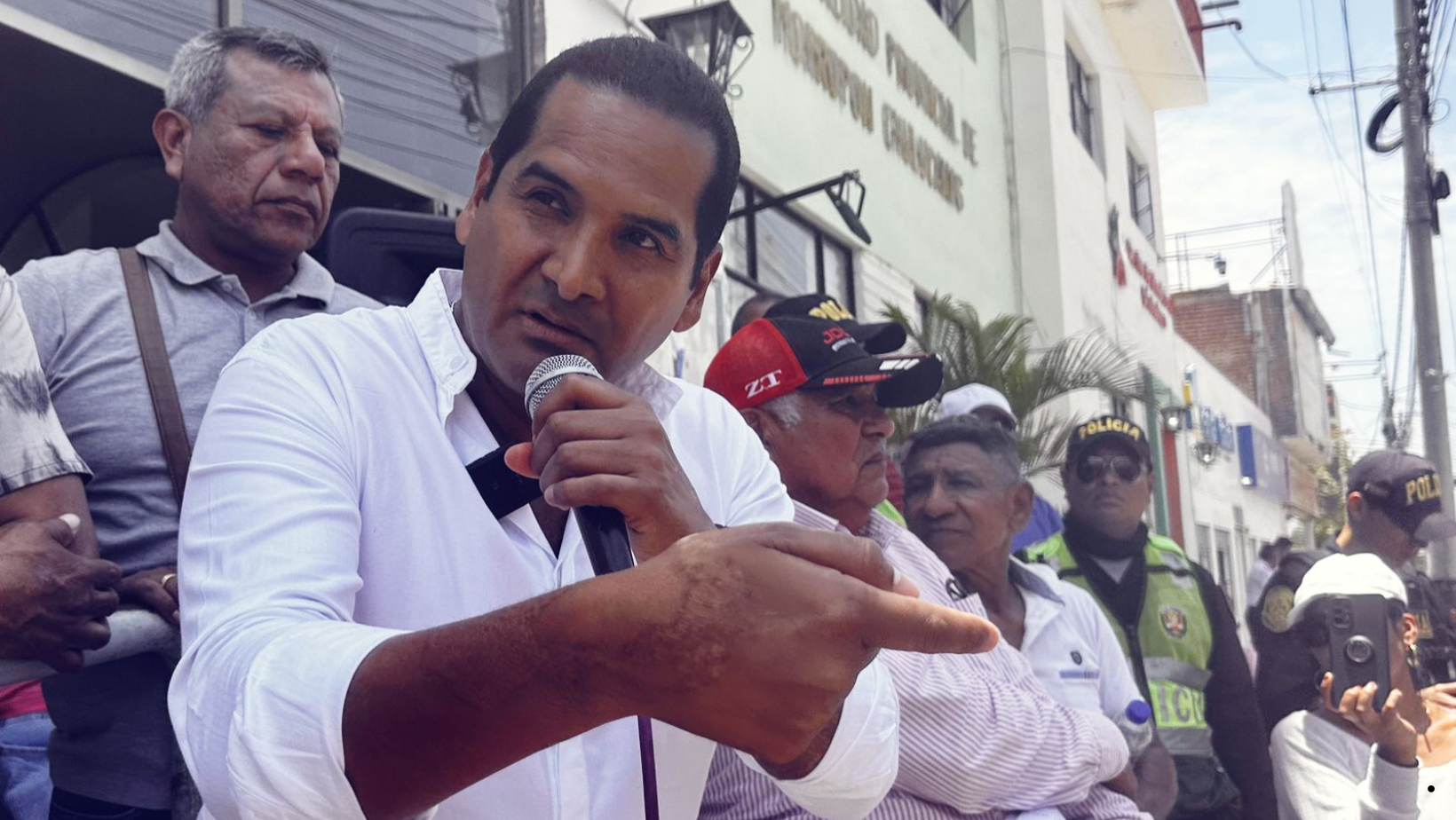 Alcalde Baca: “Que el gobernador y Sondorillo concilien por el bien del Alto Piura”