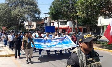 Piura: Asociación de pescadores de Paita protestan por presencia de barcos chinos