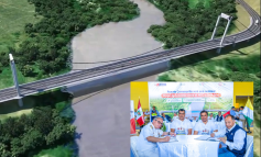 Piura: Luis Neyra firma convenio con la Marina para construir puente Carrasquillo