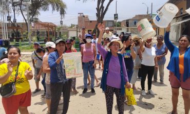 Piura: Vecinos protestan porque no tienen agua potable en Castilla