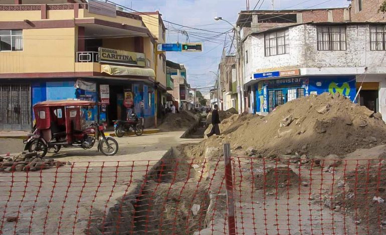 Piura: Vivienda otorga buena pro de proyecto de agua y alcantarillado de Catacaos