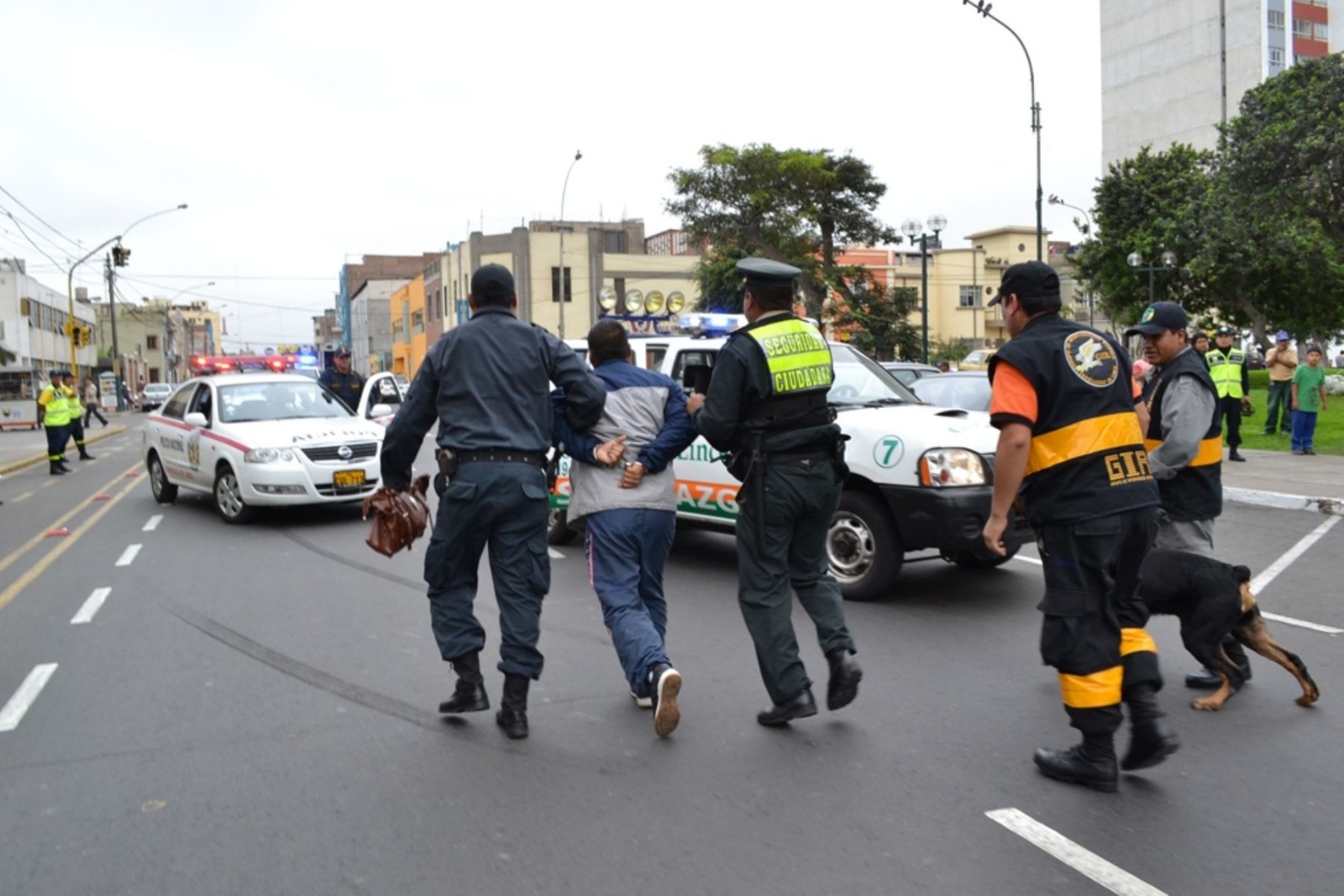 Piura: Más de 400 empresas cierran en la región por la creciente inseguridad