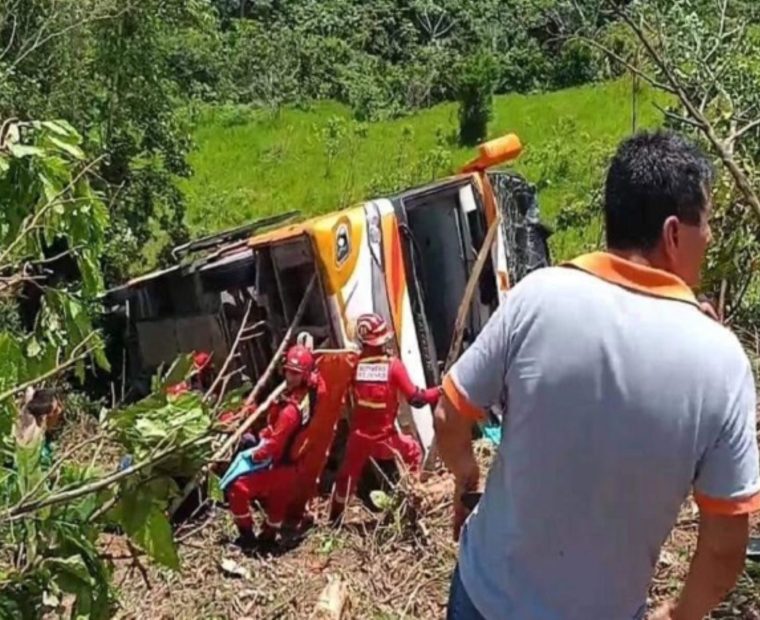 Sutran denuncian y sancionan a empresa y  chofer por el accidente en Moyobamba