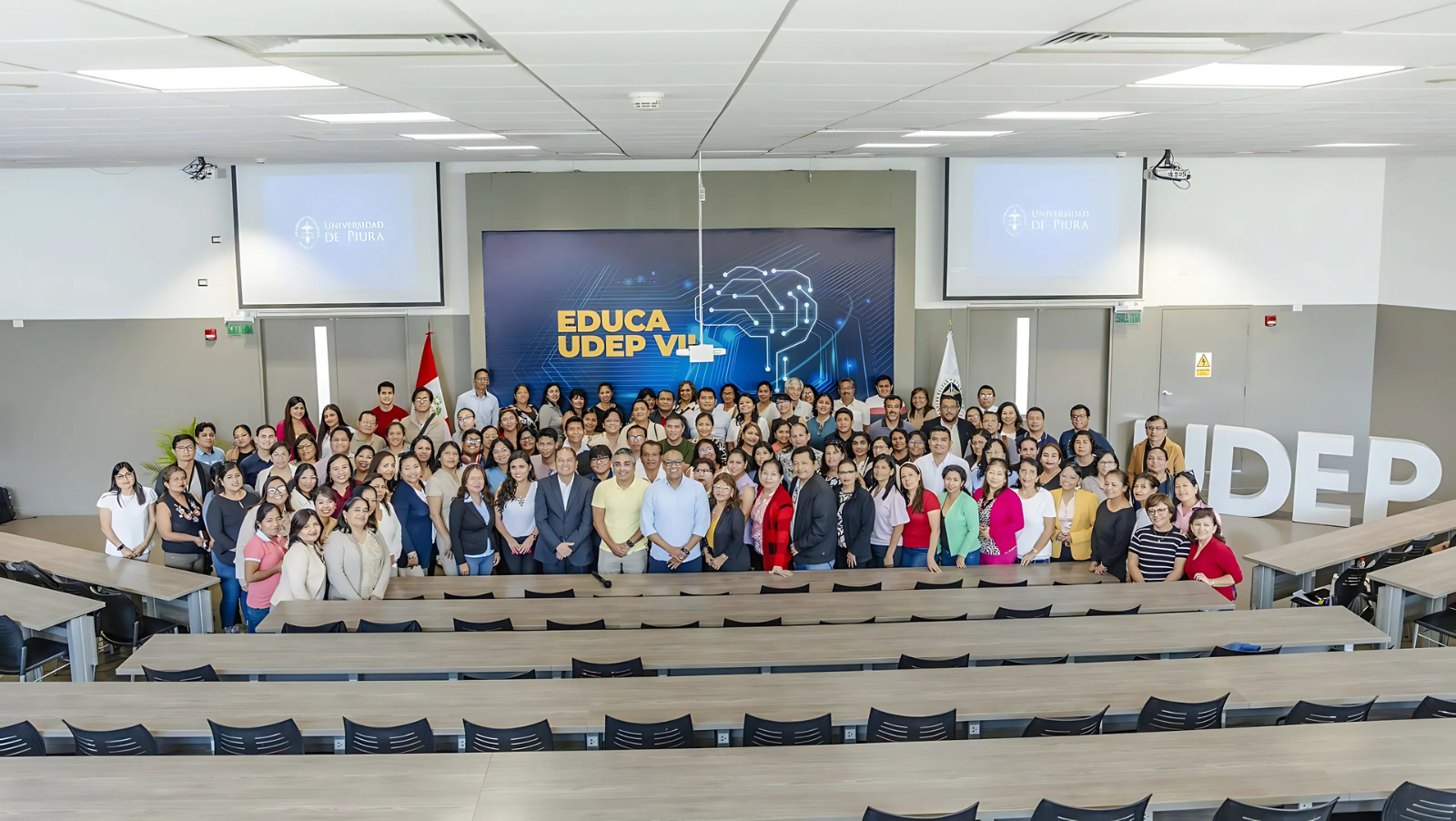 Piura: UDEP capacita a 230 docentes en digitalización e Inteligencia Artificial