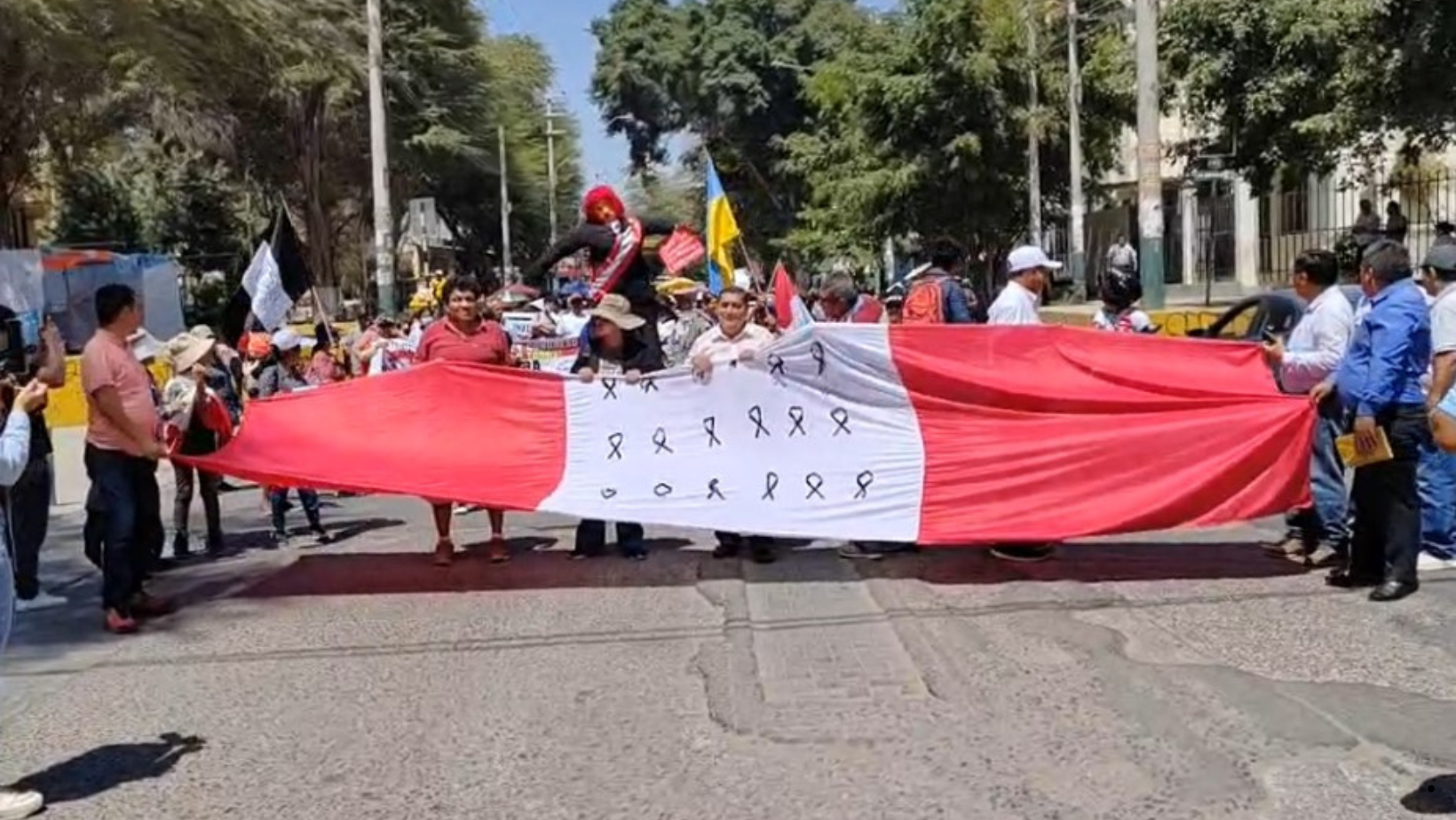 Sociedad civil en Piura exige renuncia de Dina Boluarte y mayor seguridad