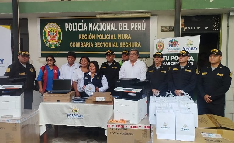 Piura: Fondo Social equipa con laptops e impresoras a comisarías y CEM de Sechura