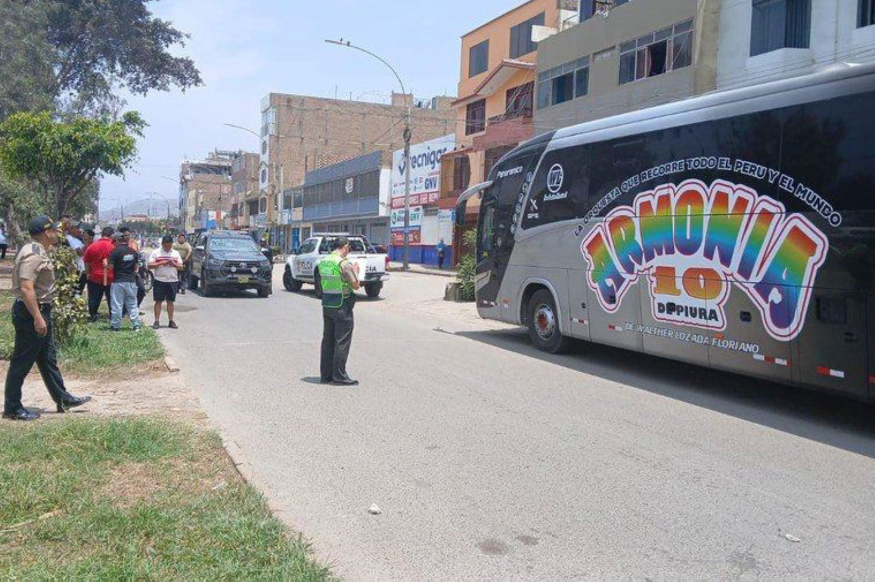 Balean bus de la orquesta piurana Armonía 10 tras amenazas de extorsión