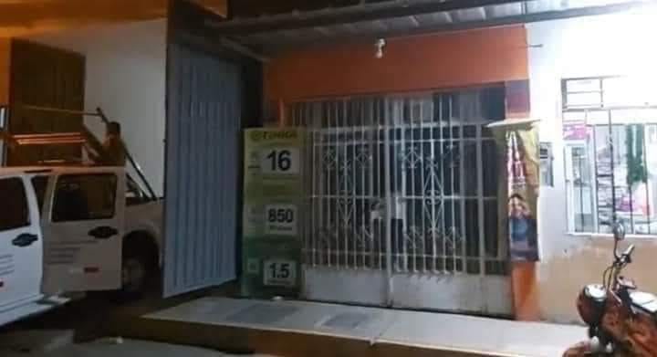 Piura: Delincuentes asaltan local de apuestas a escasos metros de la comisaría de Catacaos