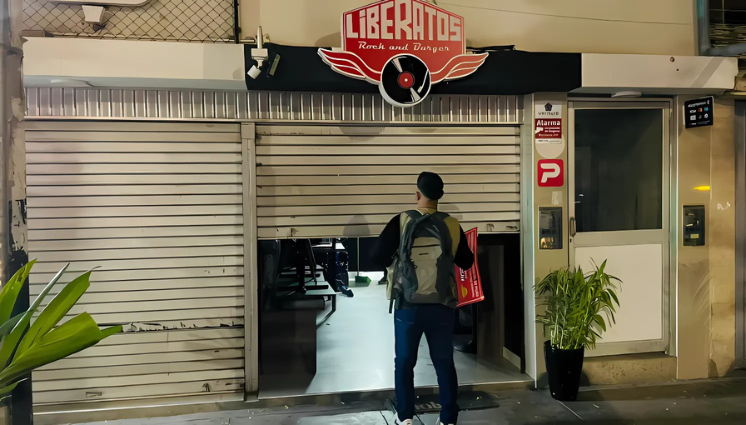 Piura: clausuran dos restaurantes por no presentar certificado de fumigación