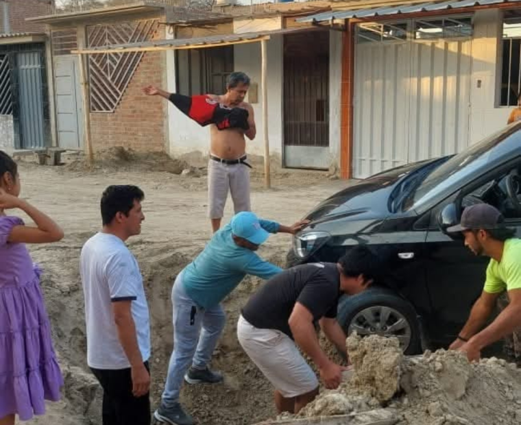 Piura: obras abandonadas en asentamiento Micaela Bastidas generan crisis sanitaria