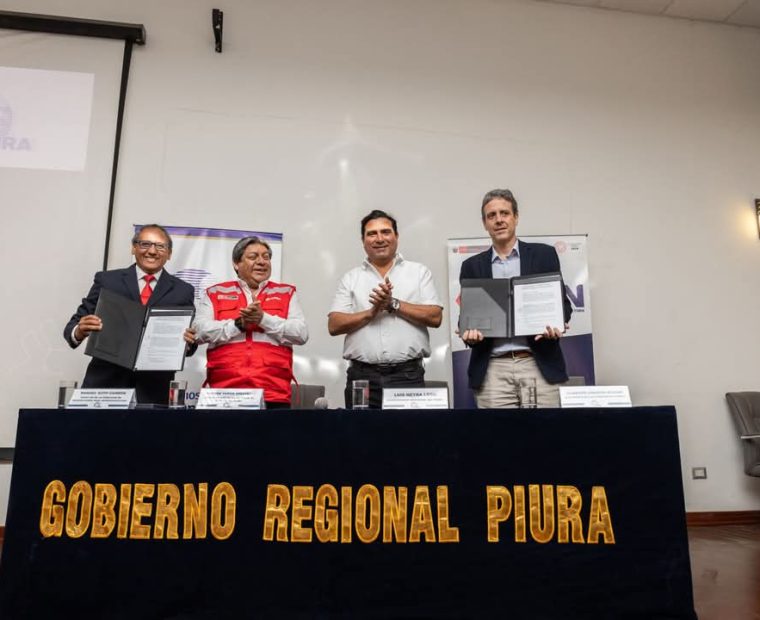 Piura: Firma de contrato para nuevos establecimientos de salud