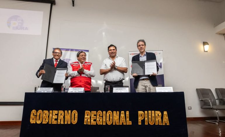 Piura: Firma de contrato para nuevos establecimientos de salud