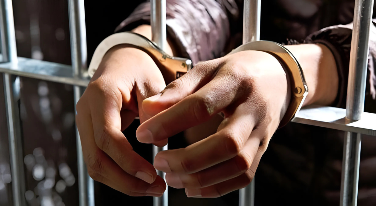 Capturan a sujeto por presunta extorsión en Castilla