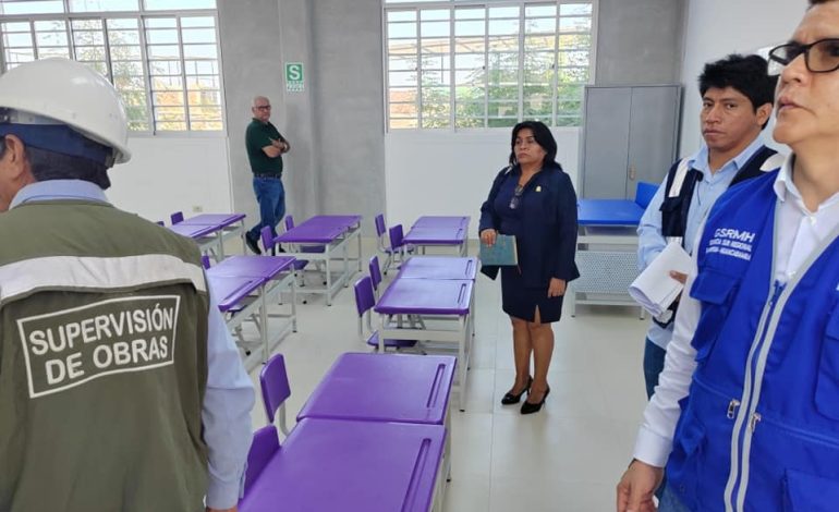 Piura: Roban computadoras en colegio recientemente reconstruido en Chulucanas