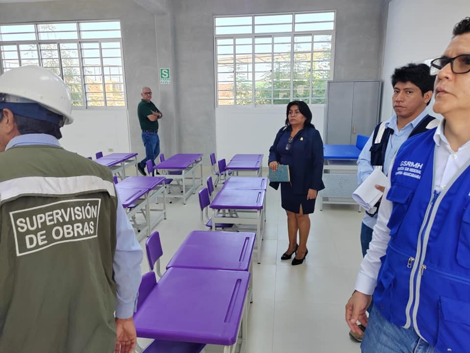 Piura: Roban computadoras en colegio recientemente reconstruido en Chulucanas