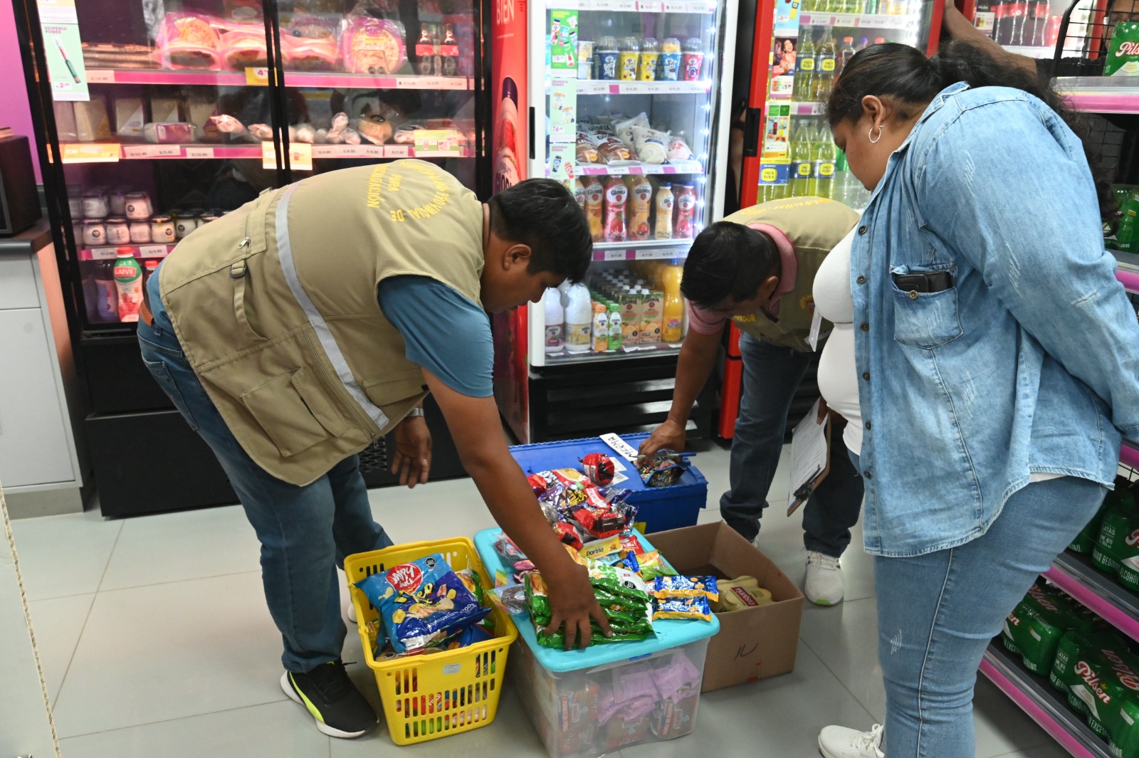 Piura: Incautan productos vencidos en tiendas Tambo y exhortan a revisar los alimentos