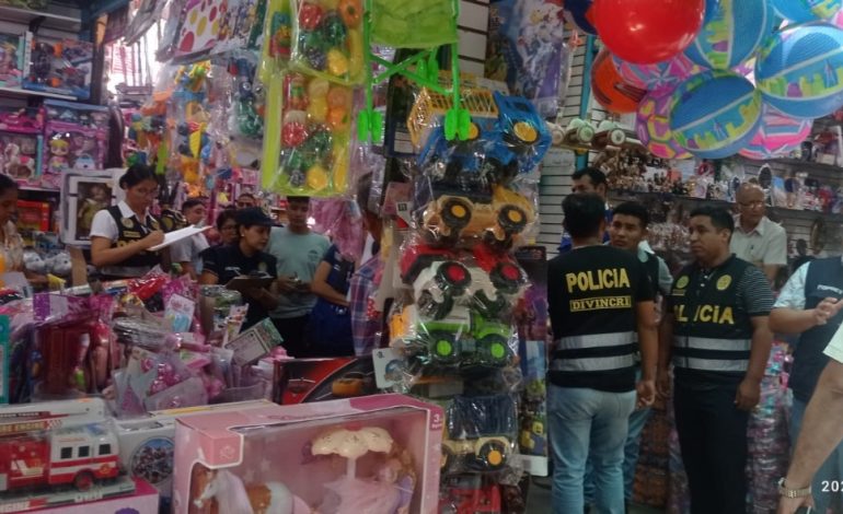 Piura: crisis en mercados formales por informalidad y recesión