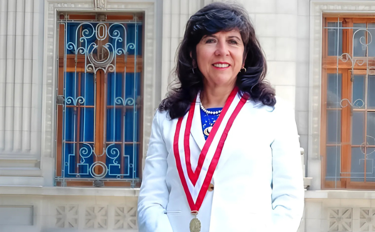 Janet Tello Gilardi asume la presidencia de la Corte Suprema del Perú