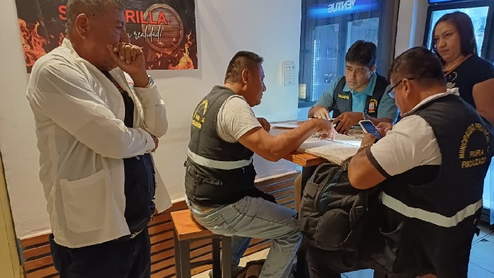 Piura: Operativo municipal sanciona a establecimientos por incumplir normas sanitarias