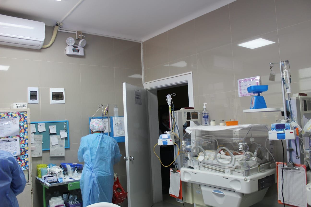 Bebé en riesgo por presunta negligencia administrativa en Hospital de Sullana