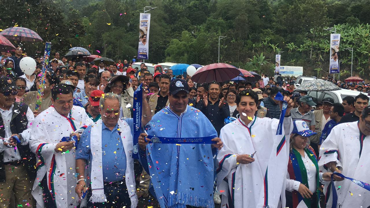 Gobernador regional inaugura moderno puente San Antonio en San Miguel de El Faique