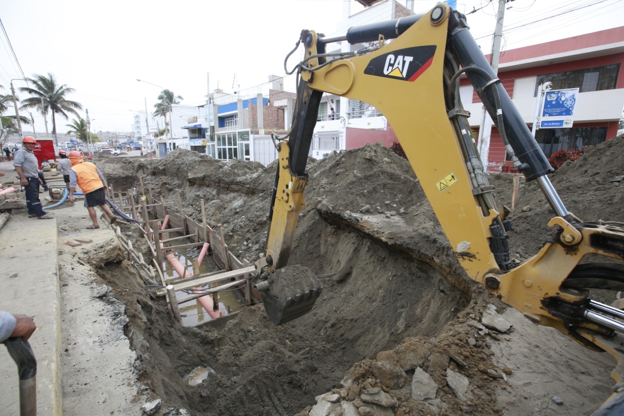 Expertos advierten riesgos por uso de tecnología obsoleta en sistemas de drenaje pluvial