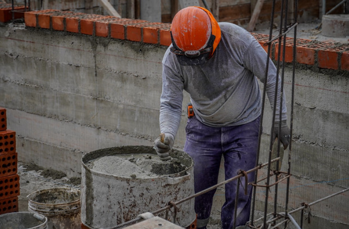 Infraestructura deficiente: Contraloría observa fallas en colegio de Castilla