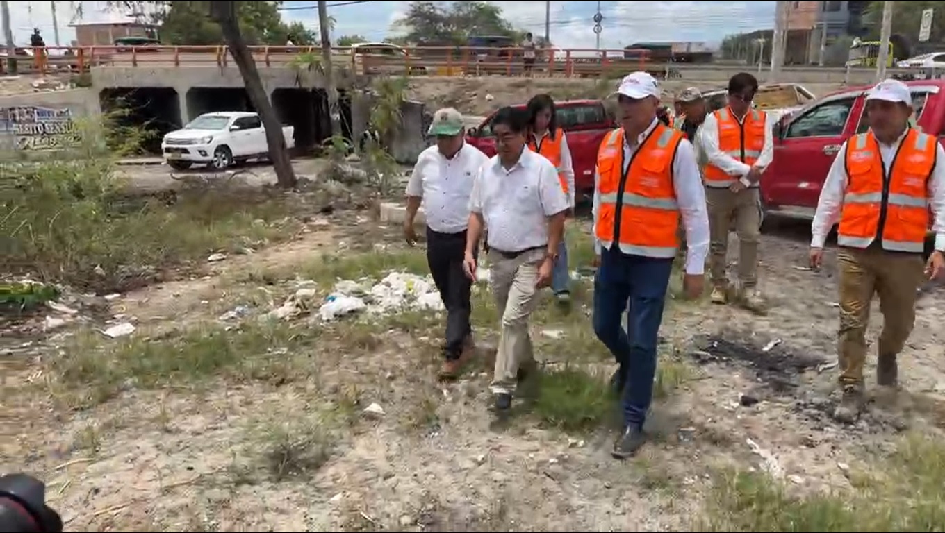 El ministro de Vivienda supervisa los trabajos de prevención ante el anuncio de lluvias en la región