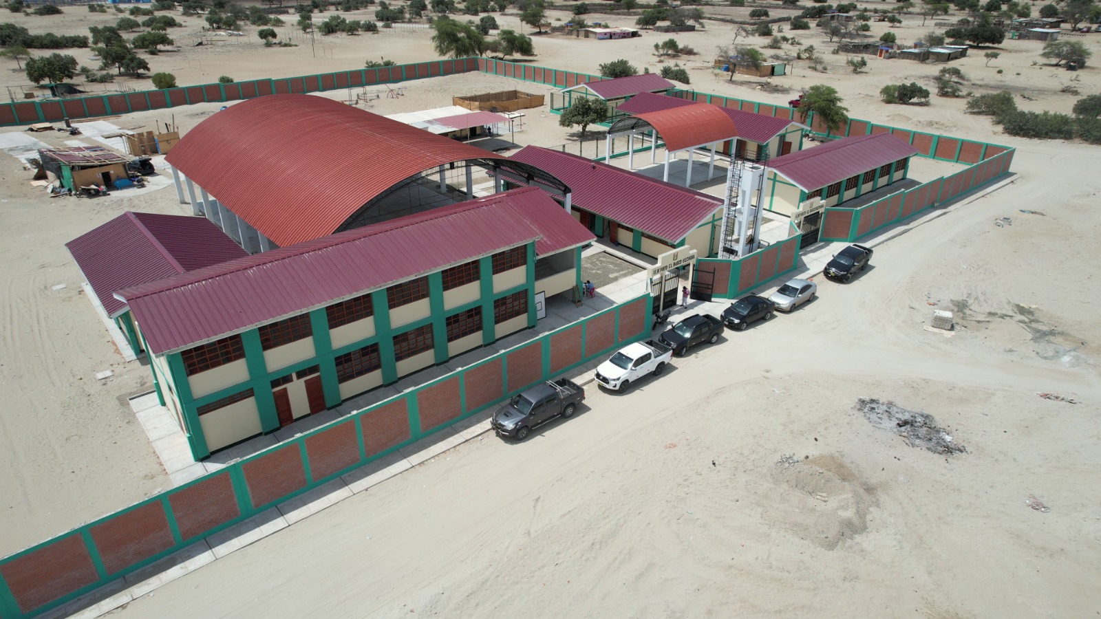 Piura: Fospibay inaugura moderna infraestructura educativa en el desierto de Sechura