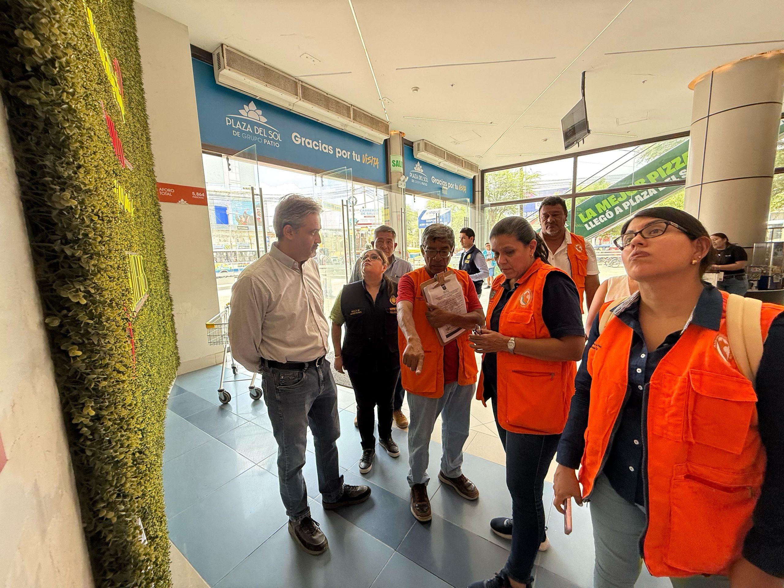 Municipalidad y Fiscalía inspeccionan Plaza del Sol para garantizar seguridad