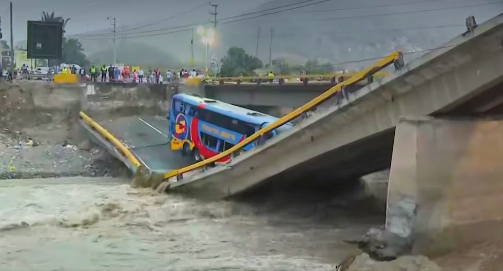 Derrumbe del puente Chancay: Congreso solicita investigación y exige respuestas al MTC