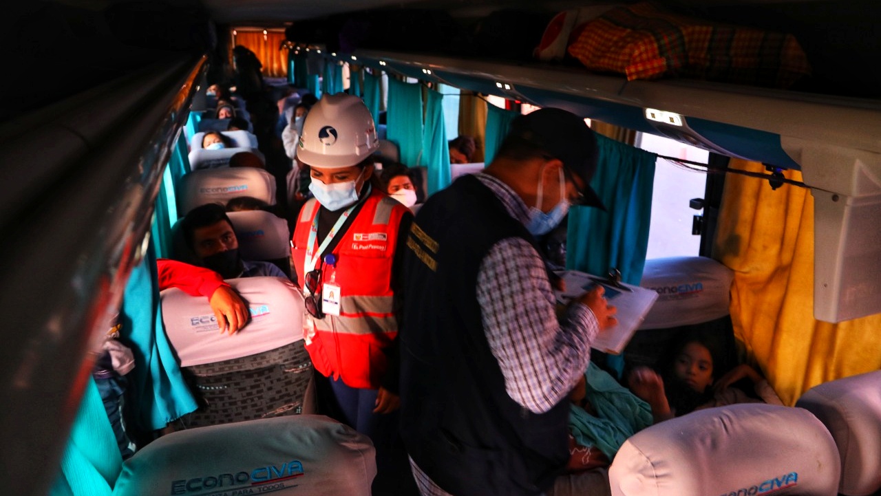 Endurecen controles en transporte para frenar tráfico de menores en Piura