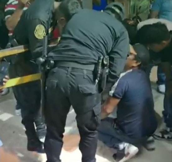 Niño de cuatro años pierde cuatro dedos mientras jugaba en una tranquera en Paita