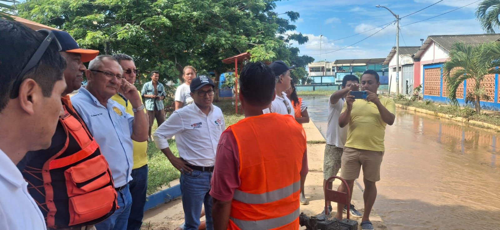 Minedu y Ejército aceleran rehabilitación de colegios afectados por lluvias en Tumbes