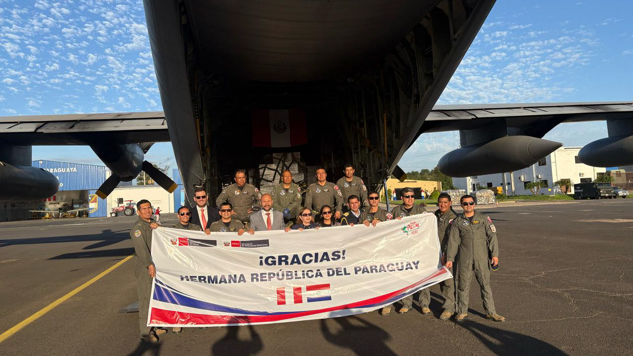 Perú recibe donación de sueros fisiológicos tras emergencia sanitaria