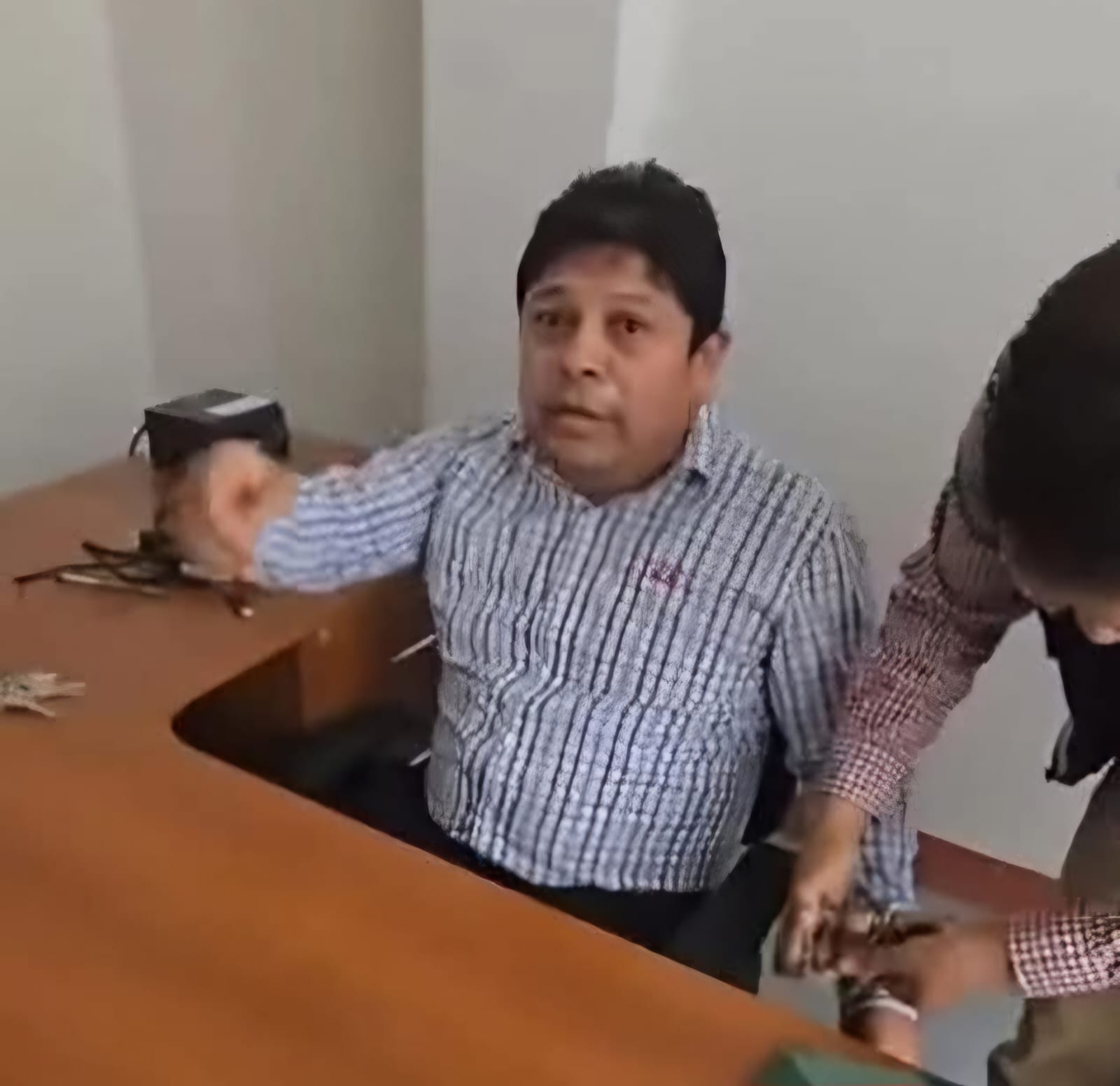 Cuestionan prisión preventiva de exgerente municipal de Suyo acusado de pedir coima