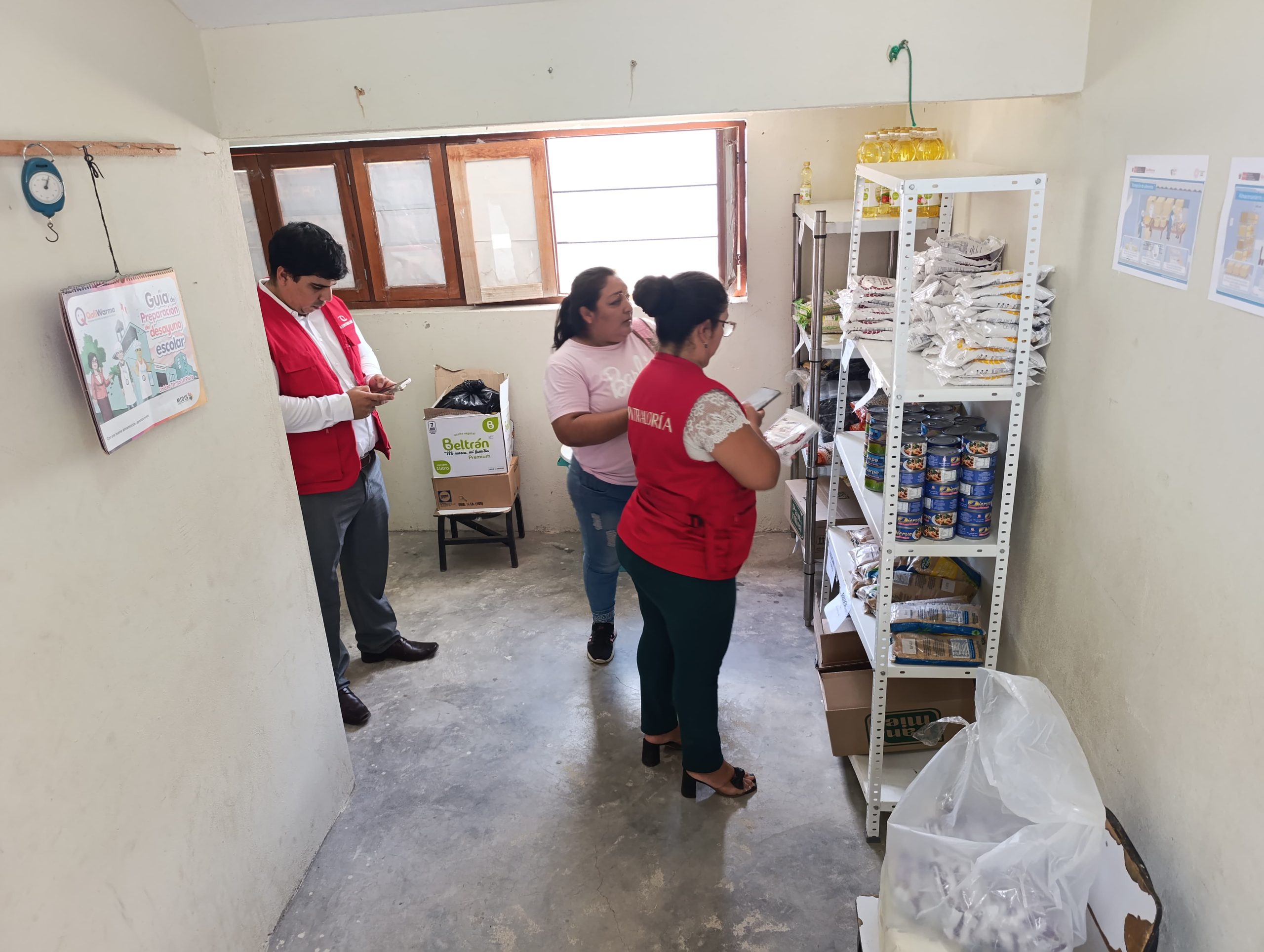 Contraloría intensifica control de alimentos escolares tras intoxicación en Piura