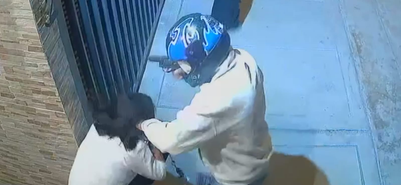 Delincuentes despojan violentamente de joyas y pertenencias a abogada en Castilla