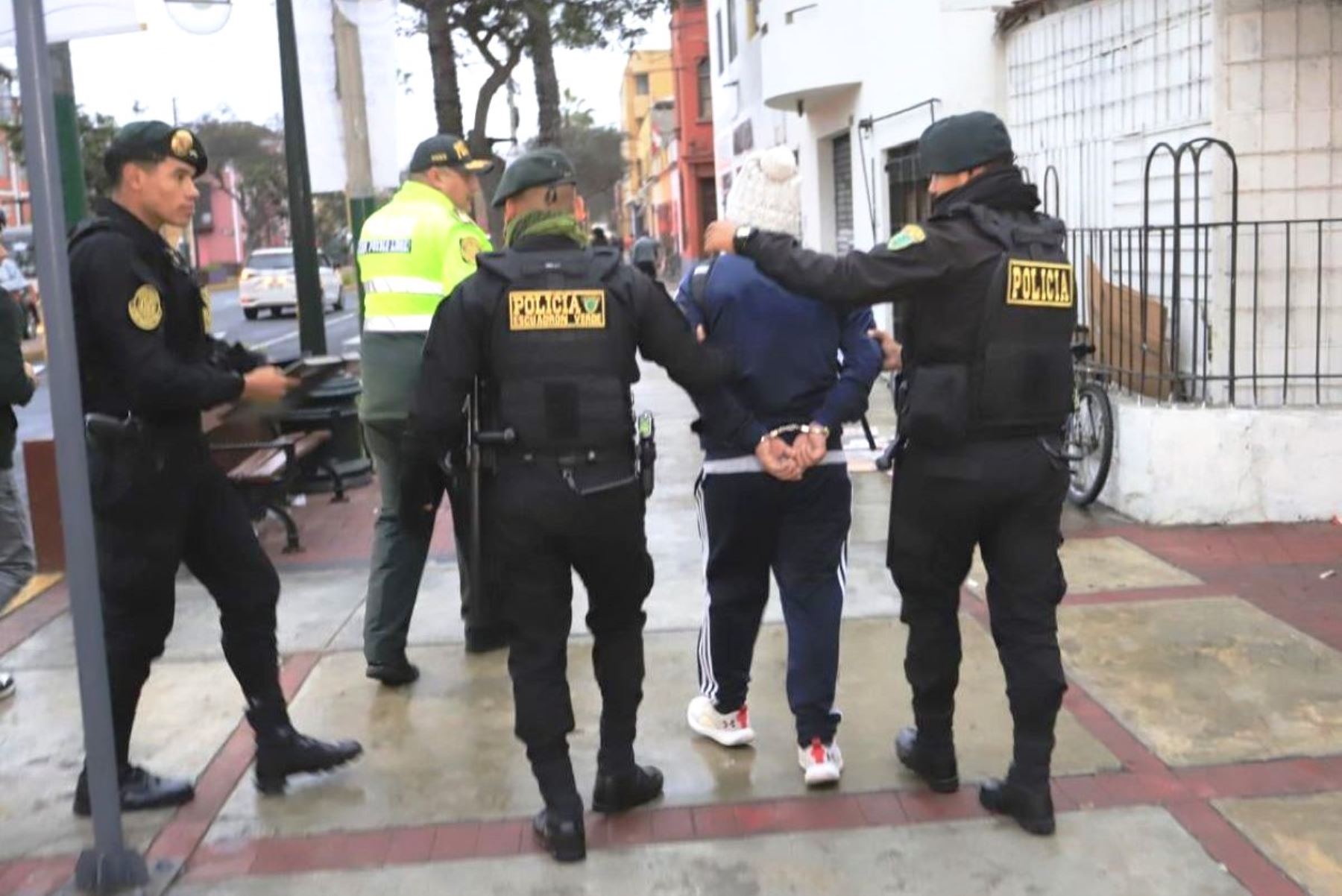 Adolescentes de 16 y 17 años podrán ser procesados como adultos por delitos graves