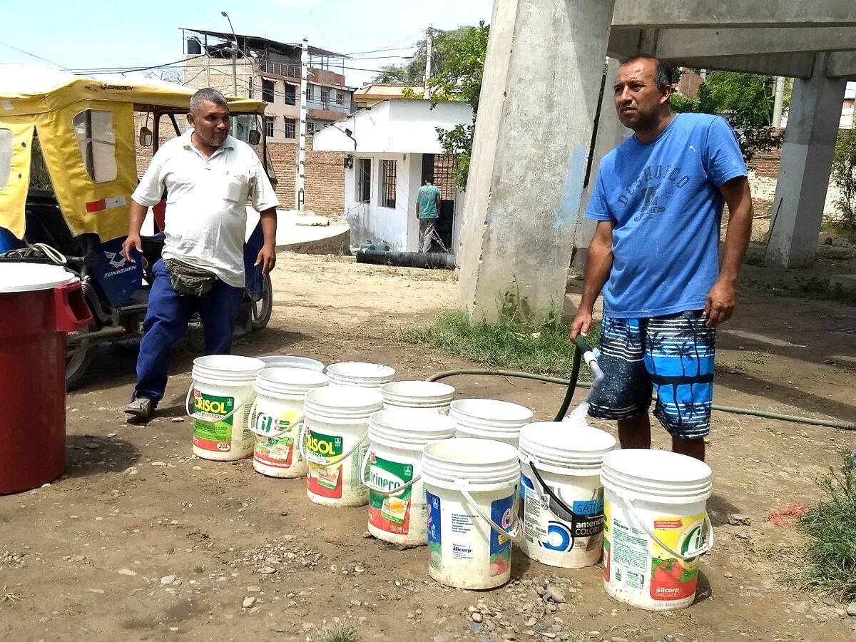 Vecinos de Ollanta Humala exigen agua potable y denuncian deficiencias de EPS Grau