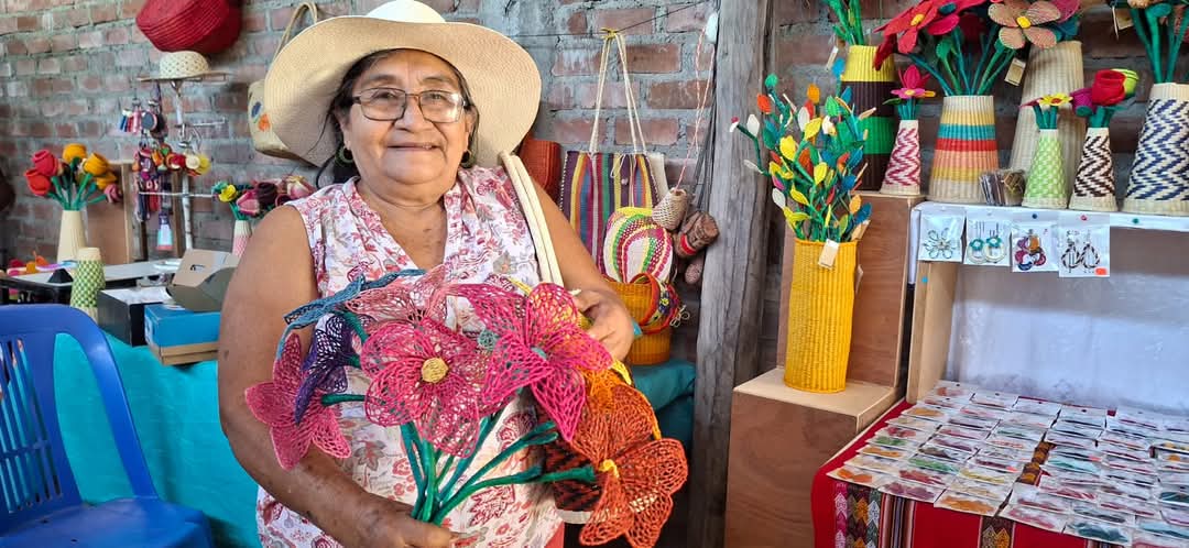 Reconocen a María Cristina Mendoza como Madre Cataquense del Bicentenario