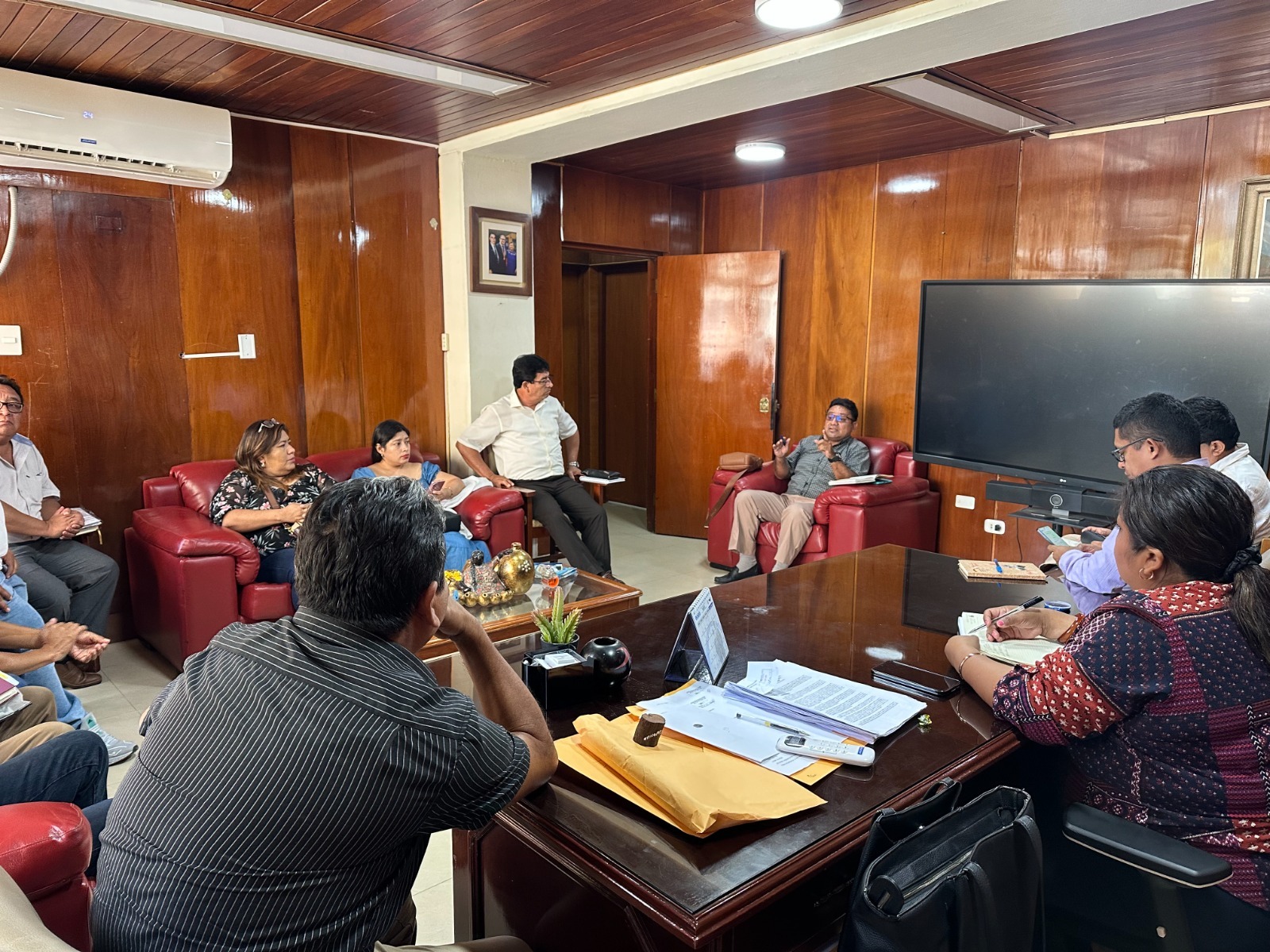 Municipalidad y gremio de transportistas unen esfuerzos contra informalidad en Piura