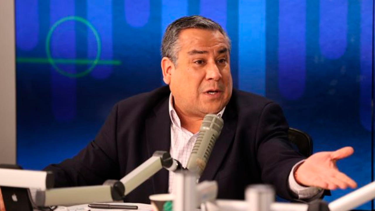 Tres mociones de censura contra premier Adrianzén avanzan en Congreso