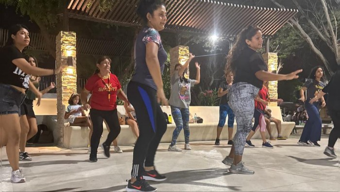 1183075-zumba