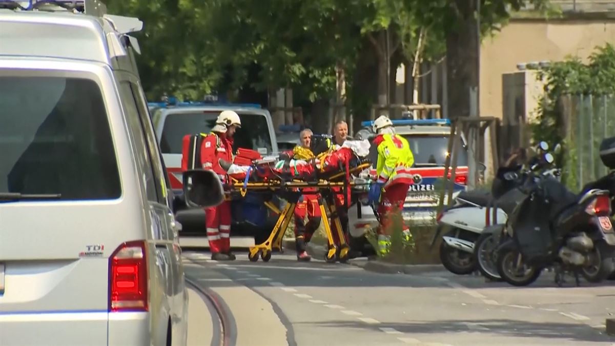 Exalumno mata a nueve personas en colegio de Austria y se suicida