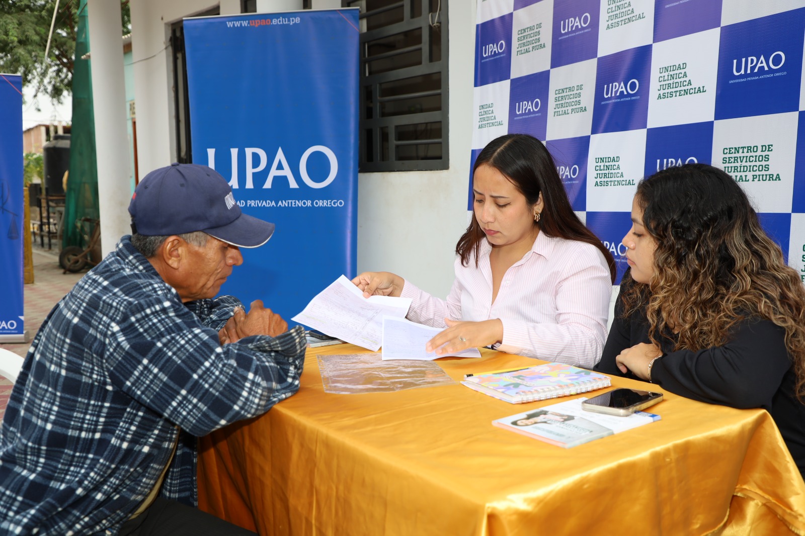 UPAO lleva asesoría gratuita a Catacaos para apoyar a familias vulnerables