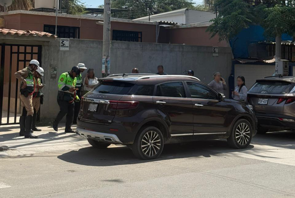 “Marcas” asaltan a una mujer frente a los juzgados de familia