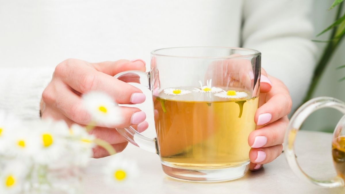 ¿Estrés y problemas para dormir? Esta infusión milenaria podría ser la solución