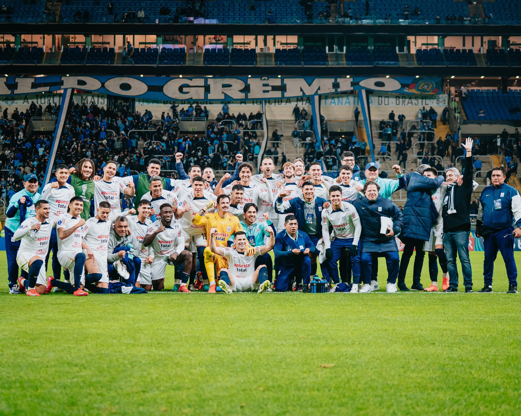 Alianza Lima elimina a Gremio y avanza a octavos de la Sudamericana 2025